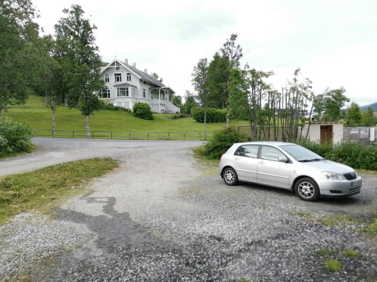 Big, Spacious Apartment With Free Parking Tromsø Eksteriør billede